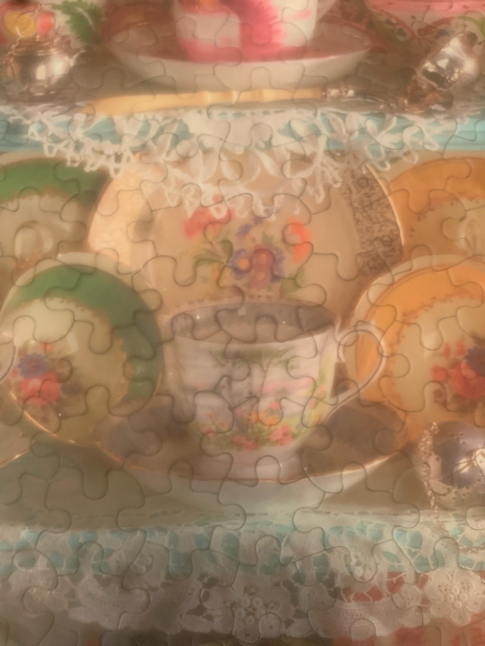 Puzzle by Hallmark. 550ct. My Cup of Tea - Picture 10 of 11